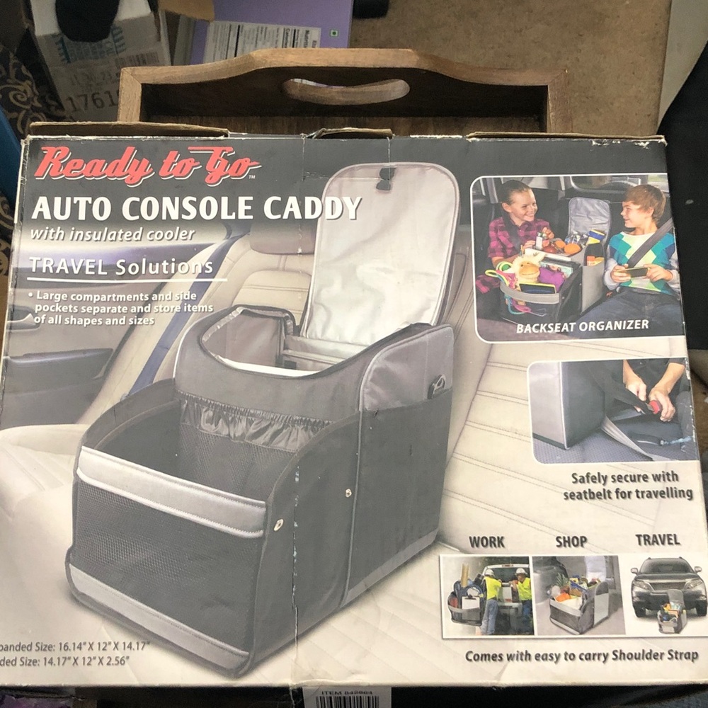 Auto Console Caddy with Insulated Cooler